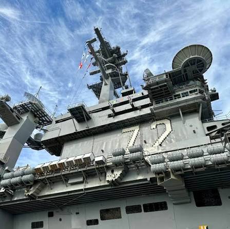 the island of the USS Abraham Lincoln