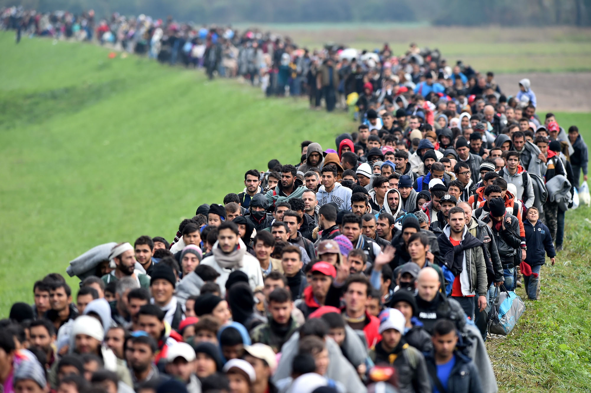 migrants crossing the Balkans